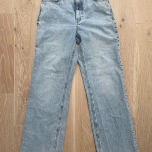 Zara High-Waisted Straight Leg Loose Jeans Sz 8